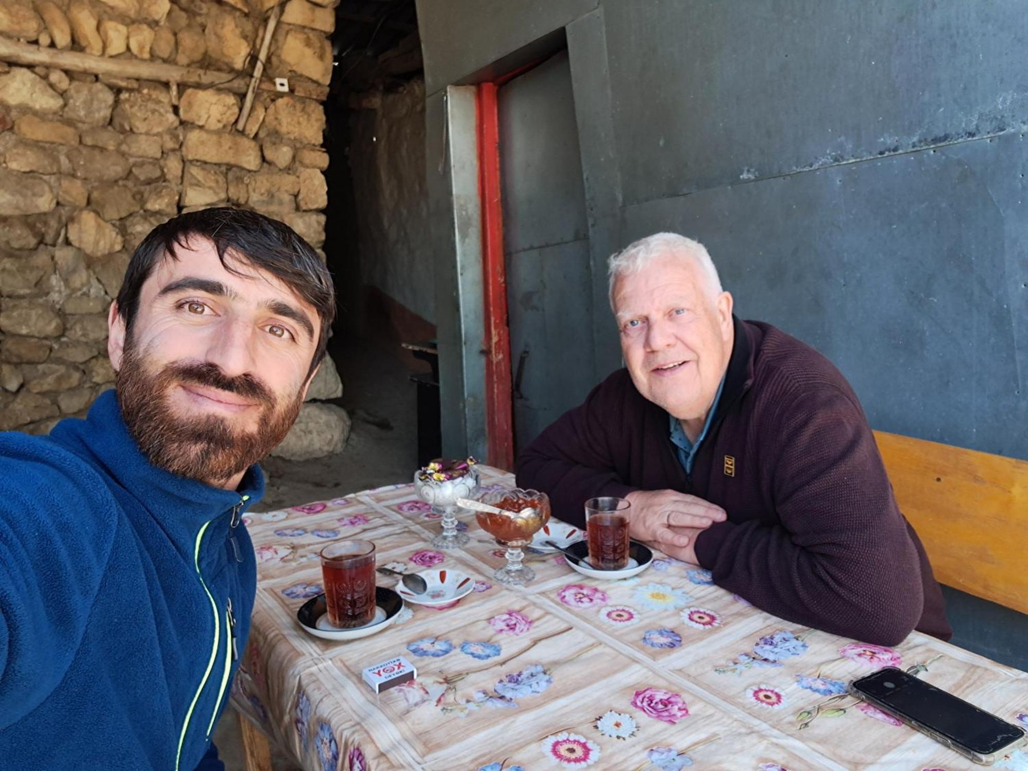 Xinaliq Khinalig Izzet'S Riverside Home Stay Extérieur photo