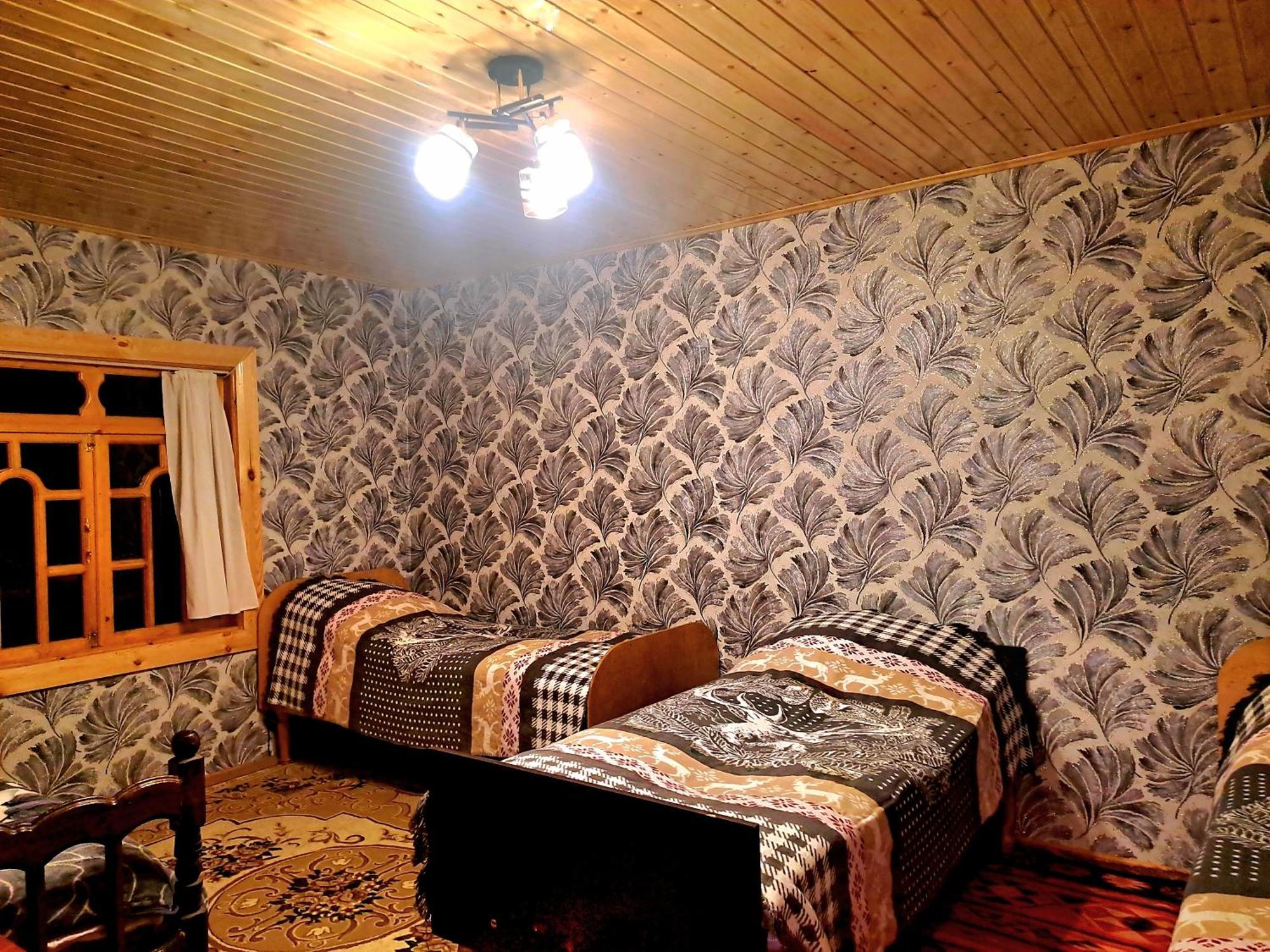 Xinaliq Khinalig Izzet'S Riverside Home Stay Extérieur photo